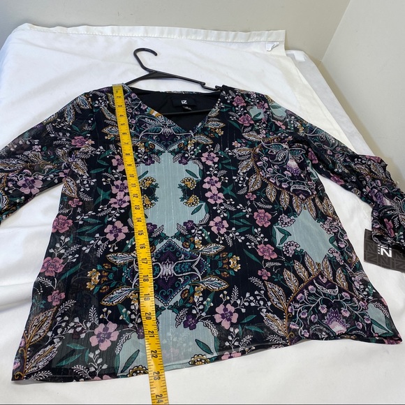 NWT iZ Byer Floral Boho Floral Flute Sleeve Blouse Size M - Picture 8 of 13